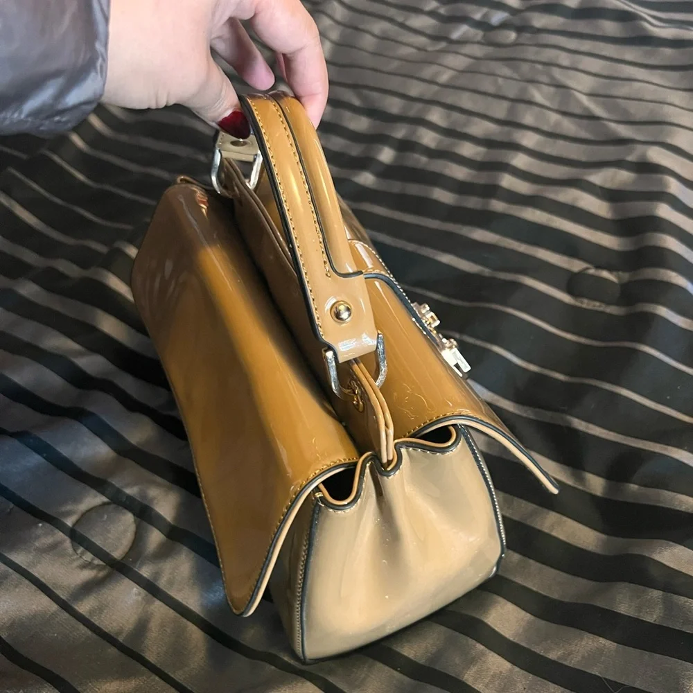 Purse - Picture 4 of 5